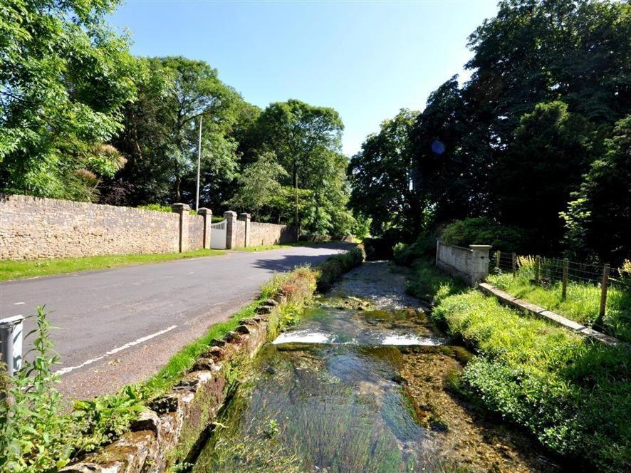 Sixpenny Cottage Upwey ภายนอก รูปภาพ